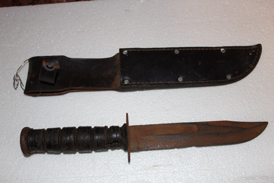 old-school-tools-war-knife-and-sheath